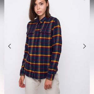 Patagonia Womens Fjord Long Sleeve Plaid Flannel- Women’s Medium